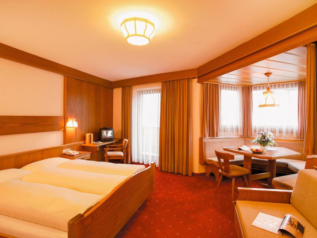 Hotel Lammwirt Jerzens Extérieur photo