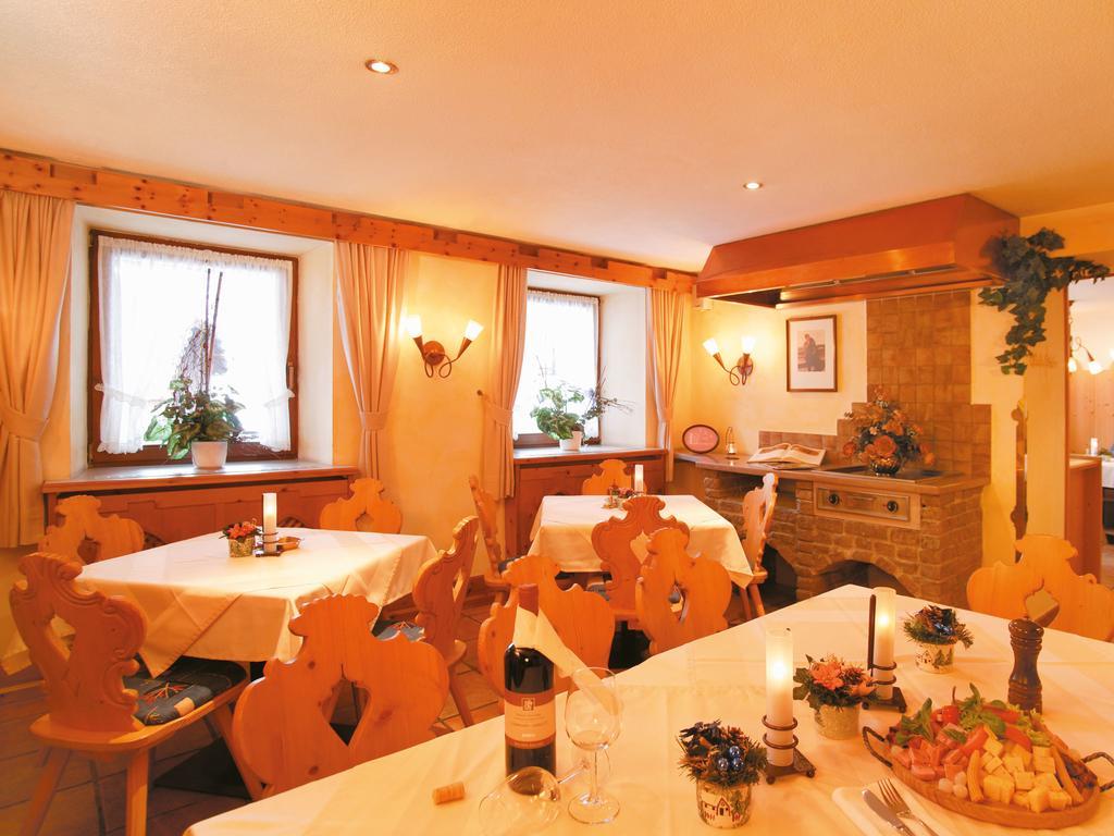 Hotel Lammwirt Jerzens Extérieur photo