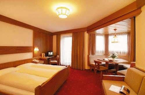 Hotel Lammwirt Jerzens Extérieur photo